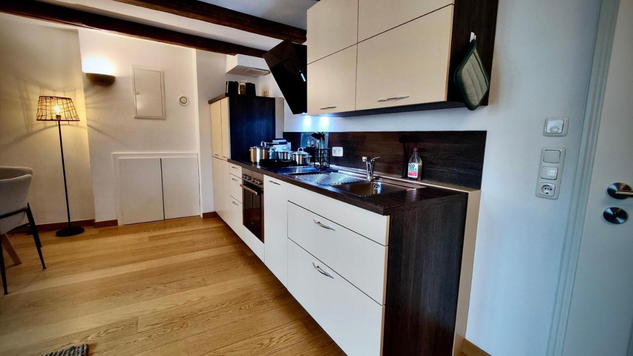 One Apartment'S⎢Neu+Zentral⎢Alberstplatz⎢Altbau Coburg Bagian luar foto